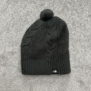 The North Face Pompom Beanie Winter Hat Girls One Size Dark Green Cable Knit